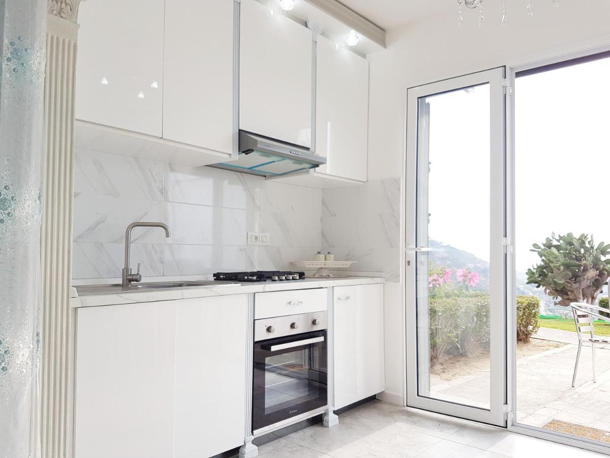 Ferienwohnung Blue Diamond Parghelia Exterior foto