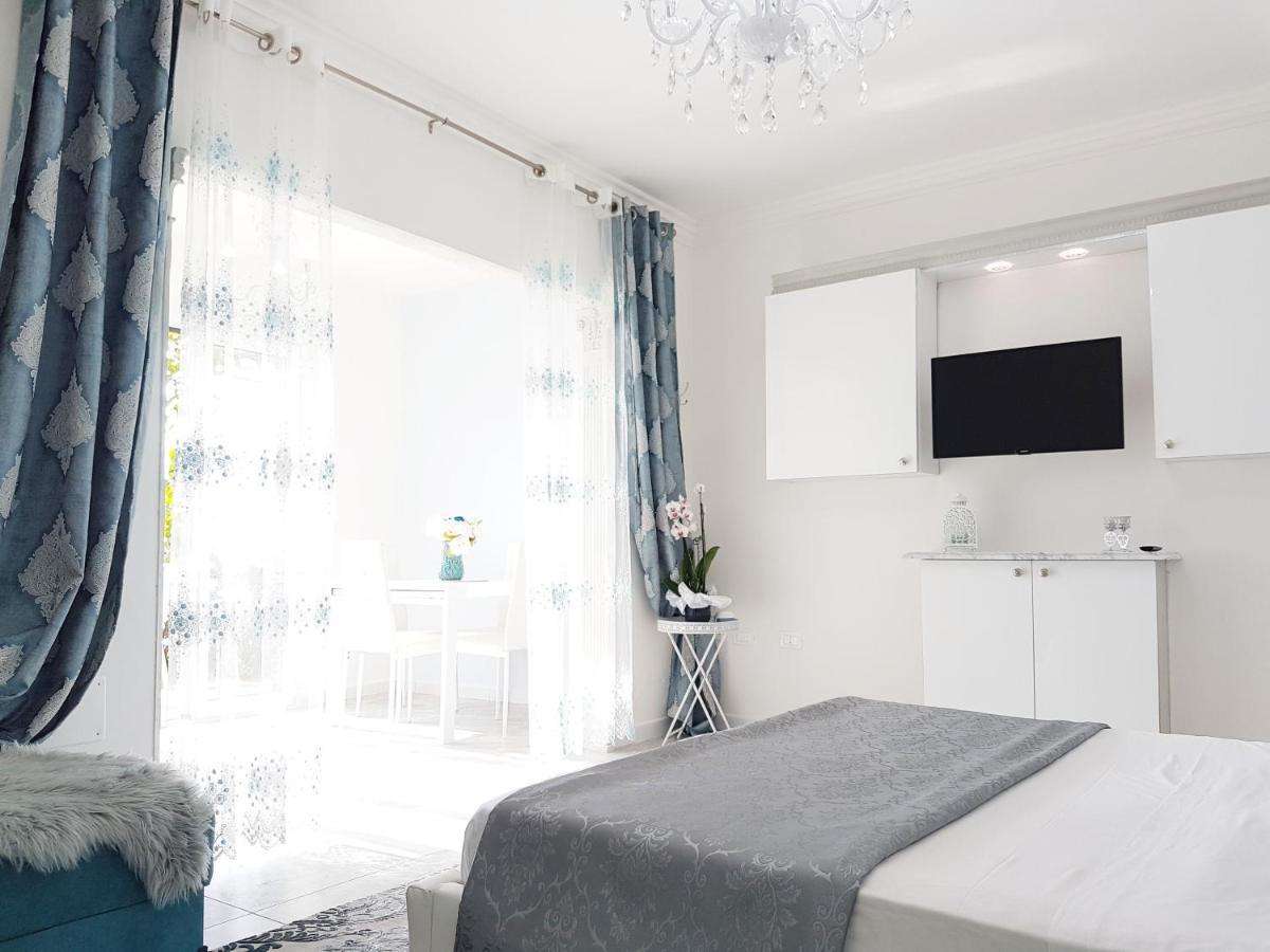 Ferienwohnung Blue Diamond Parghelia Exterior foto